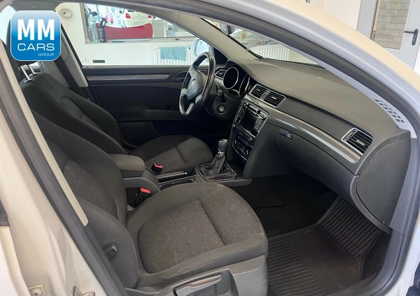 Skoda Superb cena 34900 przebieg: 229234, rok produkcji 2014 z Miłakowo małe 277